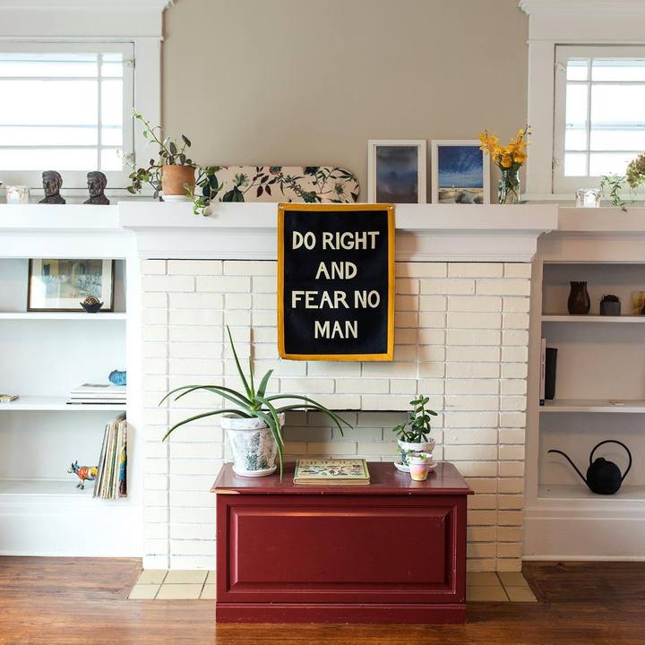 DO RIGHT AND FEAR NO MAN CAMP FLAG