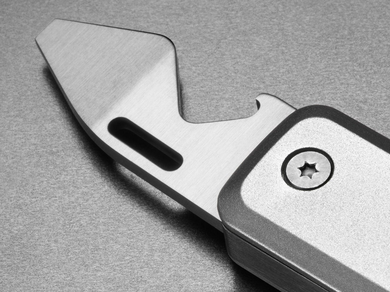 The Ellis - Silver + Stainless